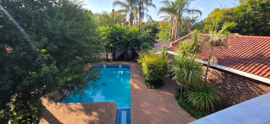 5 Bedroom Property for Sale in Wilkoppies North West